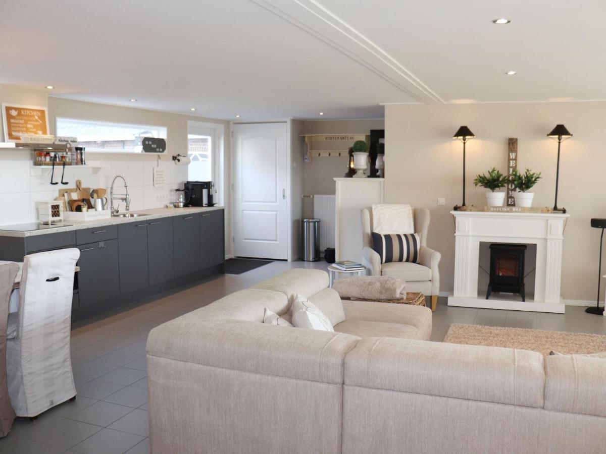 Fantastic Brand New Vacation Home Near The Wadden Paesens Exterior foto