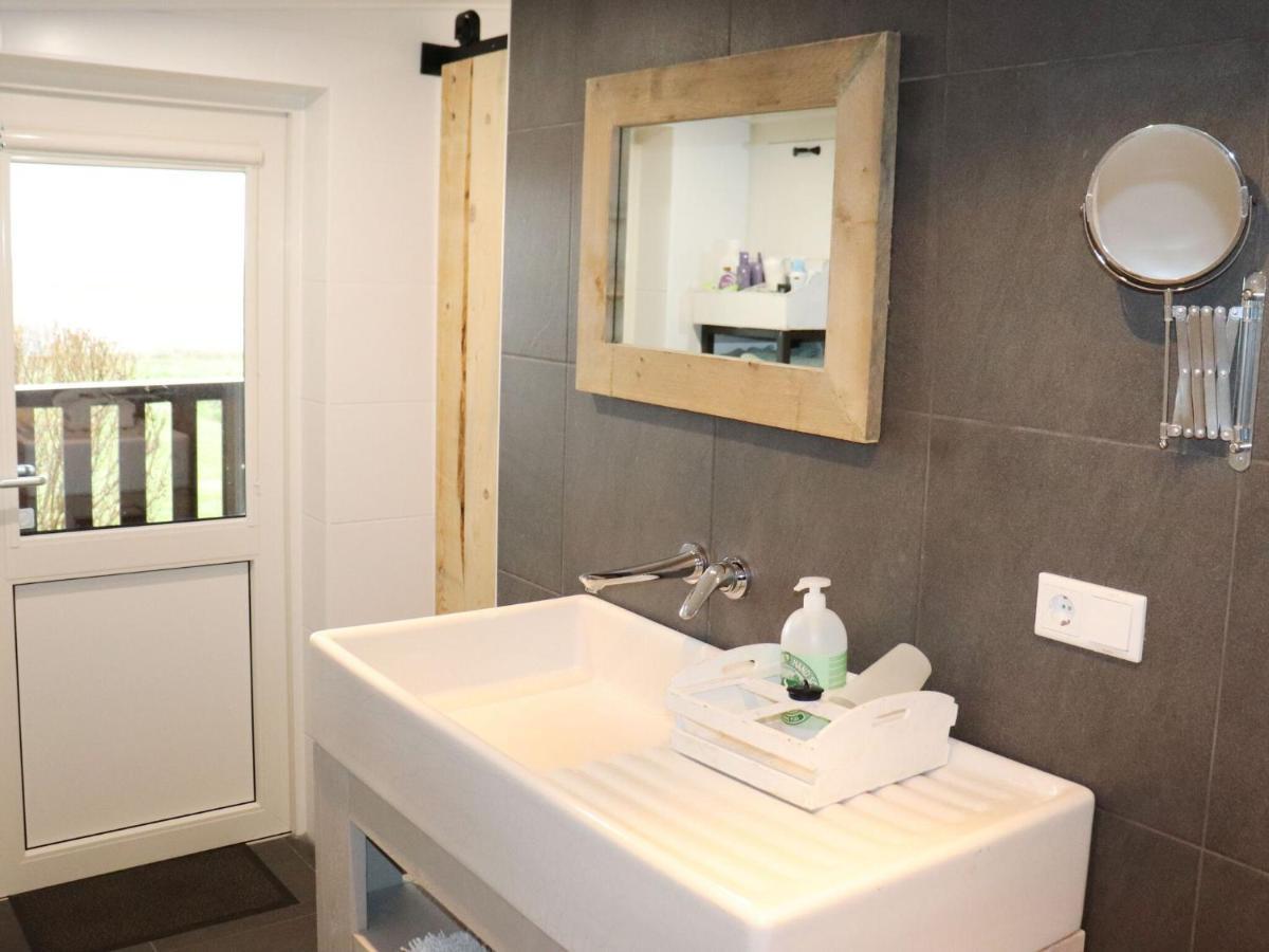 Fantastic Brand New Vacation Home Near The Wadden Paesens Exterior foto
